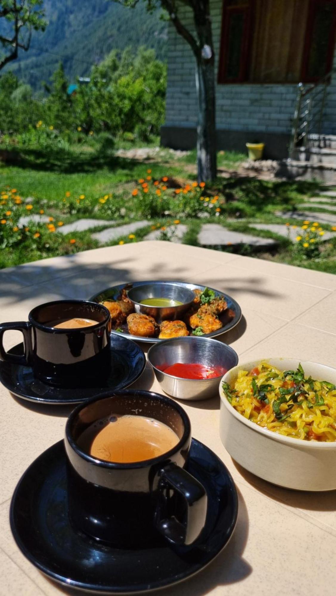 Bed and Breakfast Cascade Mountain Retreat Manali Esterno foto