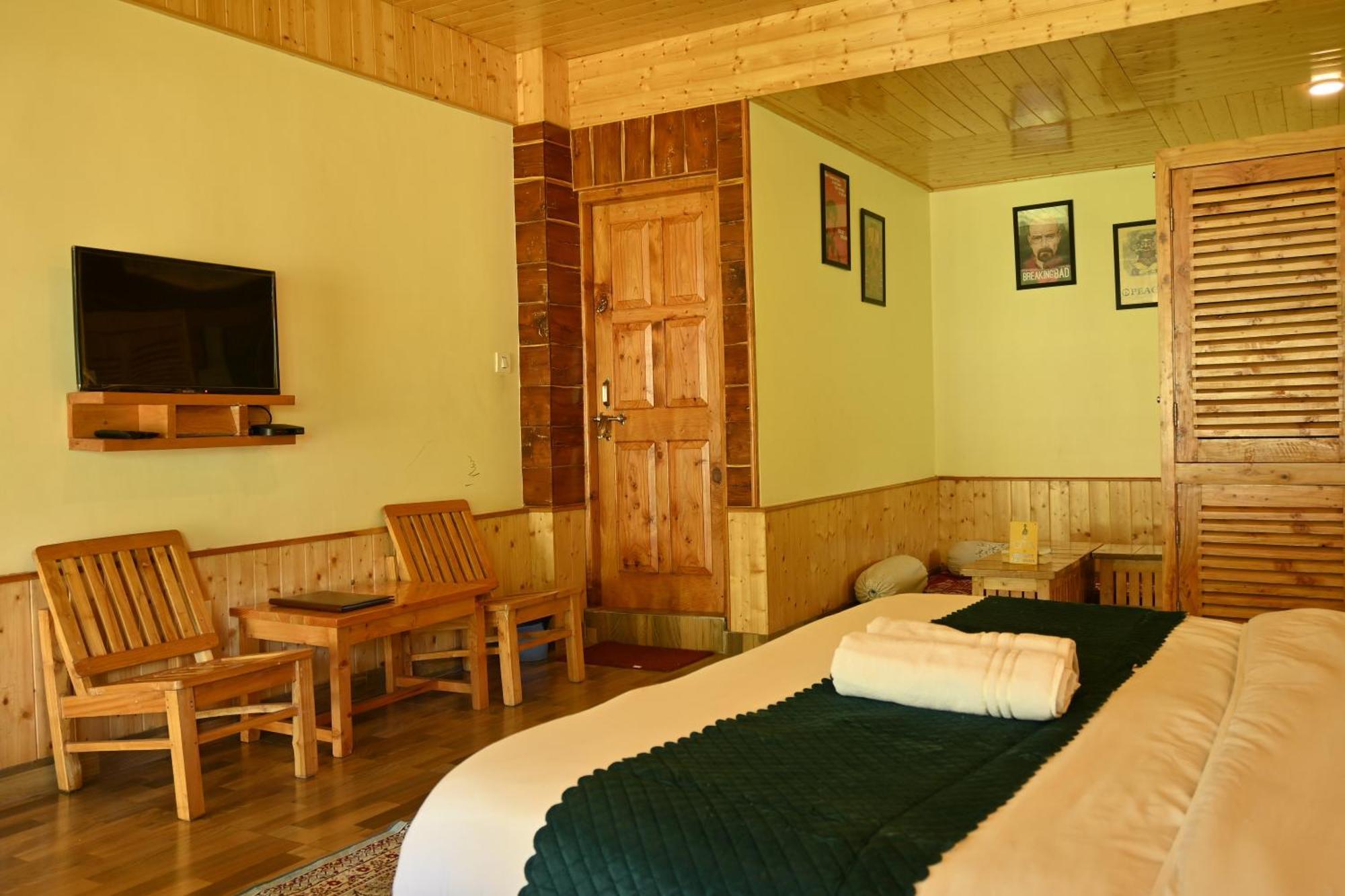 Bed and Breakfast Cascade Mountain Retreat Manali Esterno foto