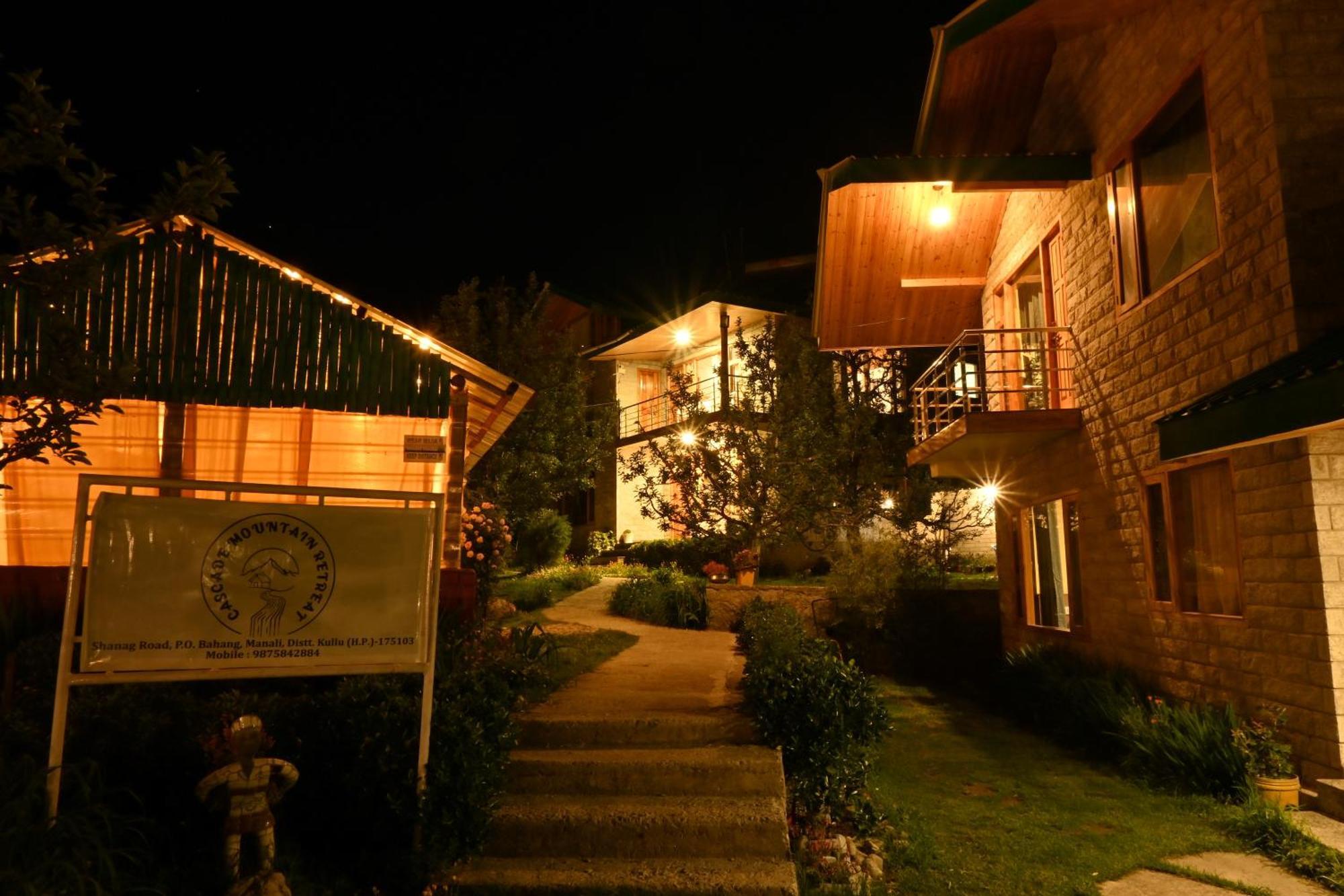 Bed and Breakfast Cascade Mountain Retreat Manali Esterno foto